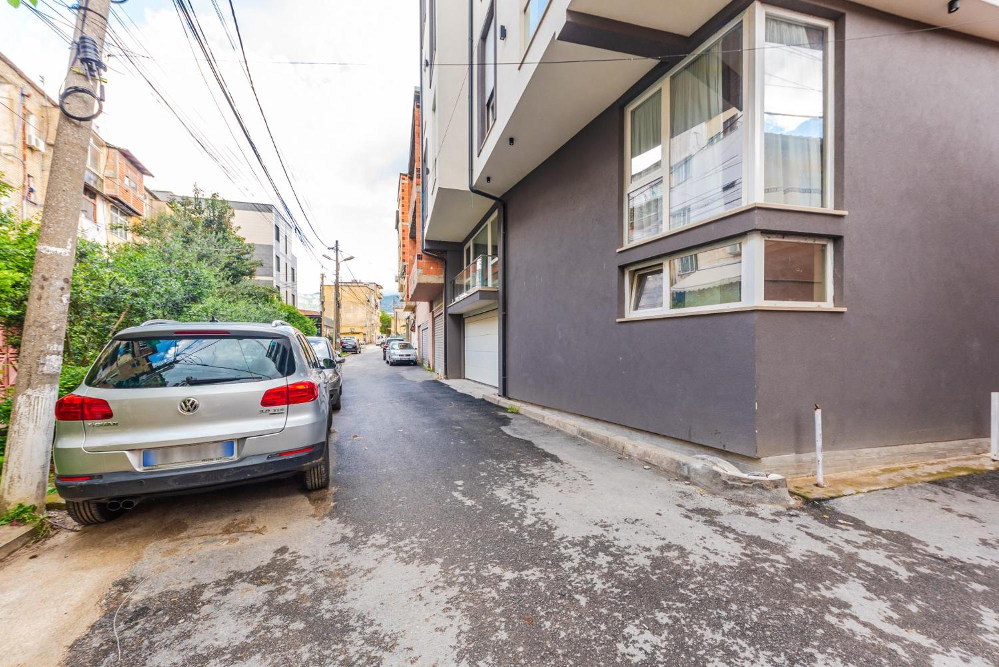 Mumba Apartments By Kondo Stays Tirana Exterior photo