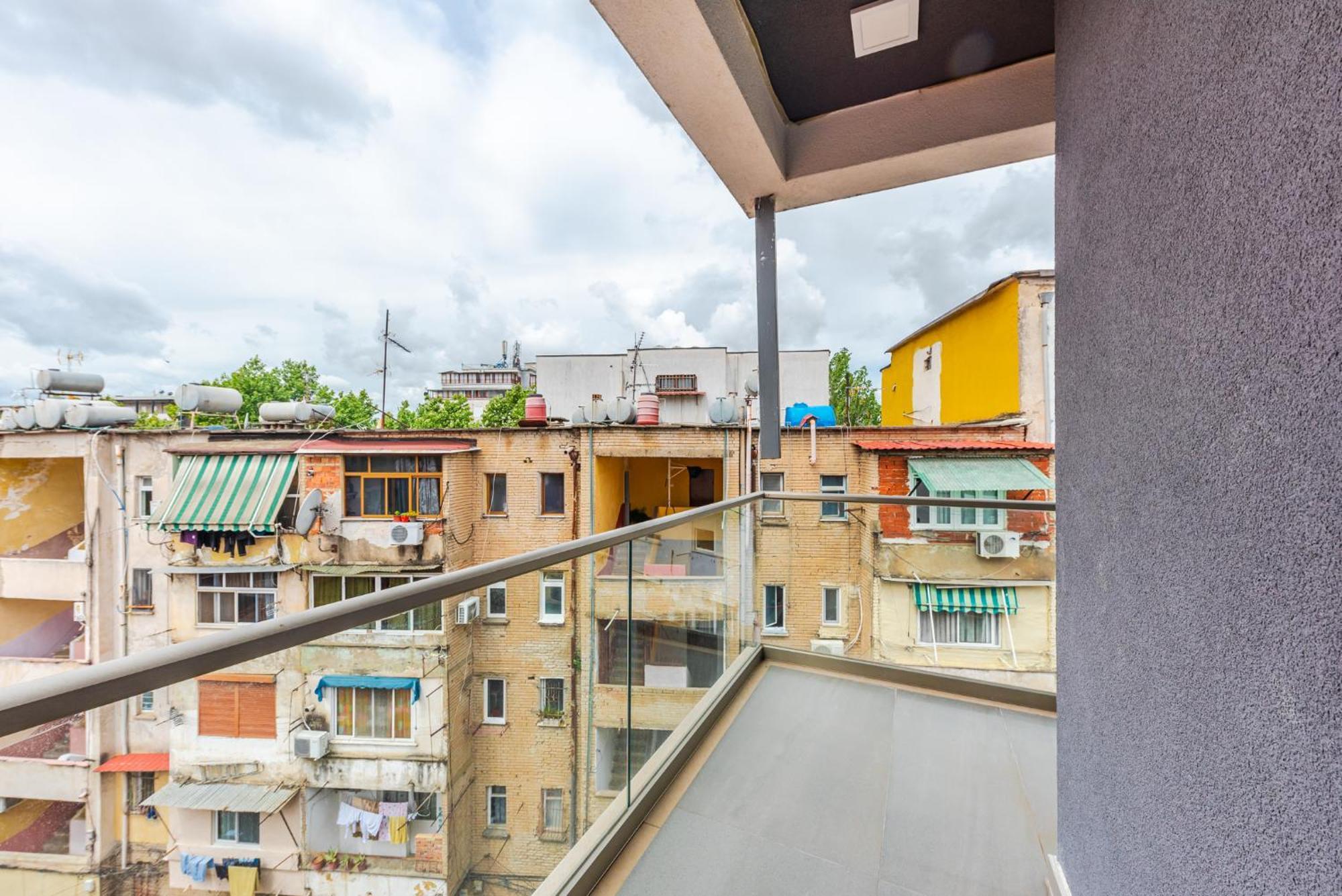 Mumba Apartments By Kondo Stays Tirana Exterior photo