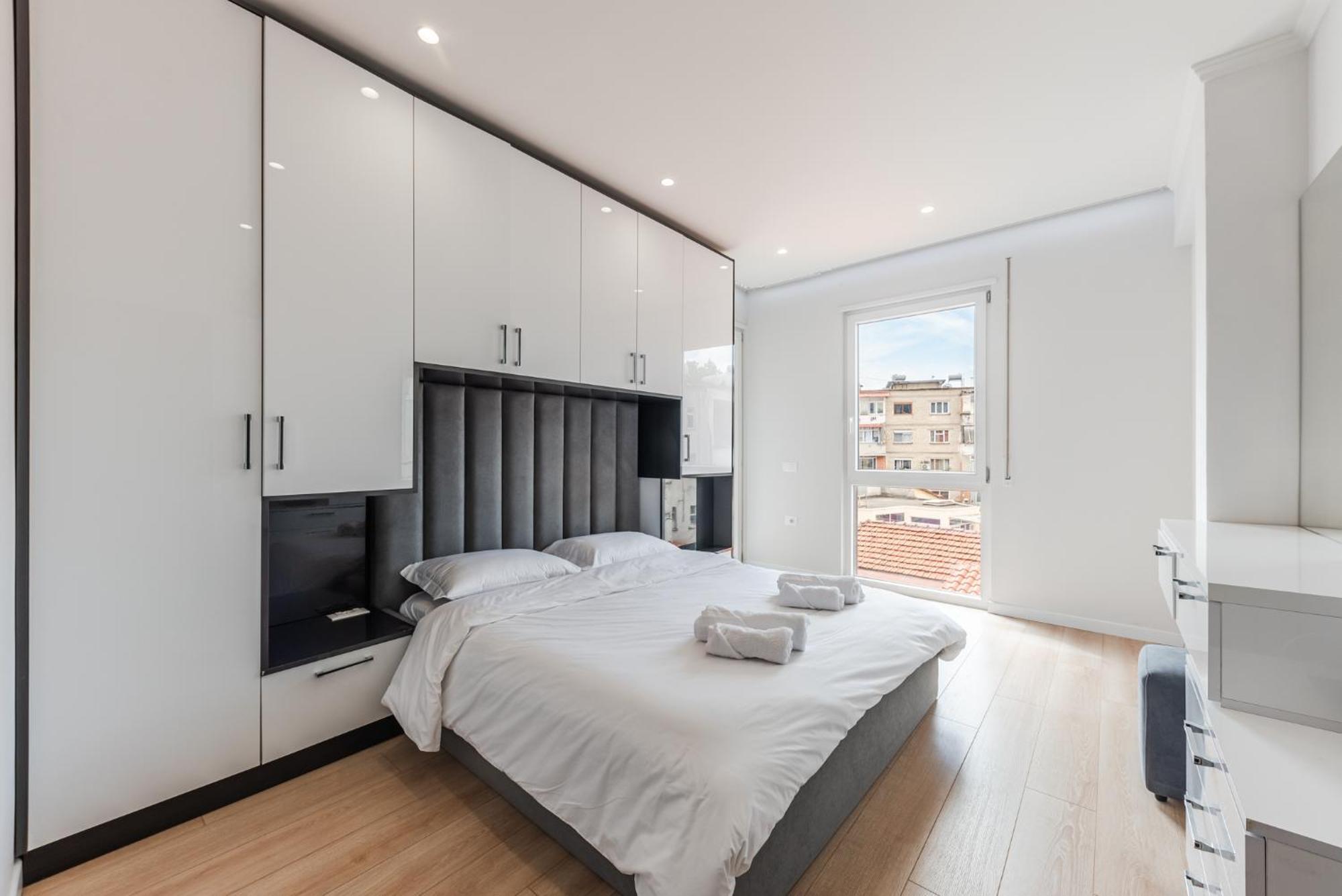 Mumba Apartments By Kondo Stays Tirana Exterior photo